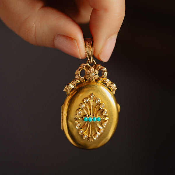 Antique Victorian Oval Gold Turquoise and Seed Pearl Locket